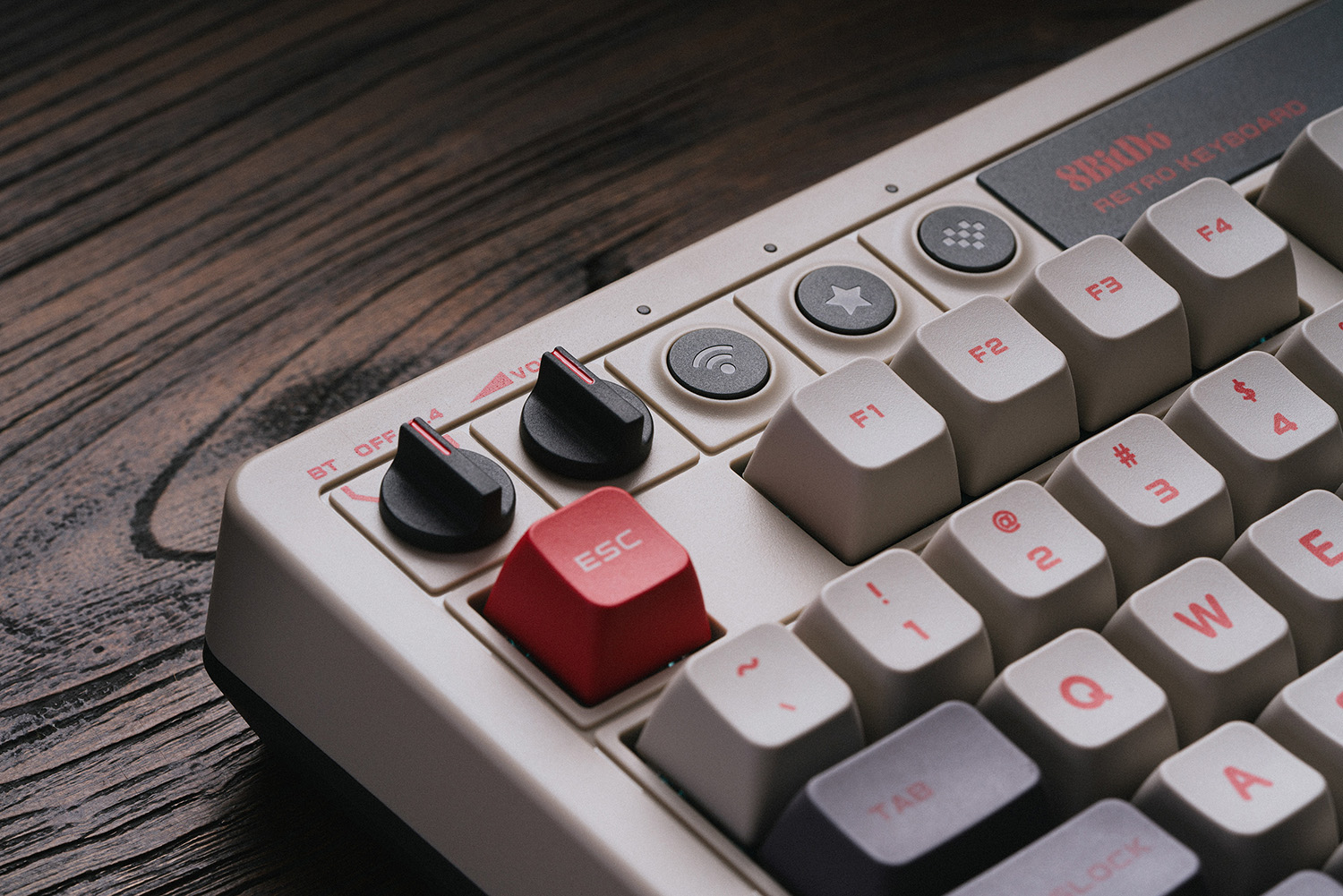8Bitdo 레트로 기계식 키보드, 블루투스, 2.4G - Retro Pc Gaming 리뷰 및 가격